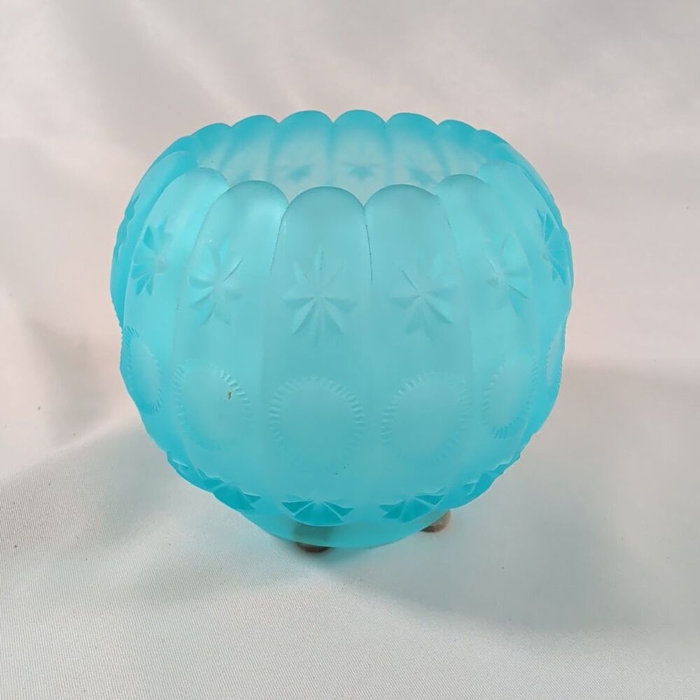 Vintage Satin Blue Art Glass Rose Bowl Scalloped Rim Starburst Floral Vase 3.5"